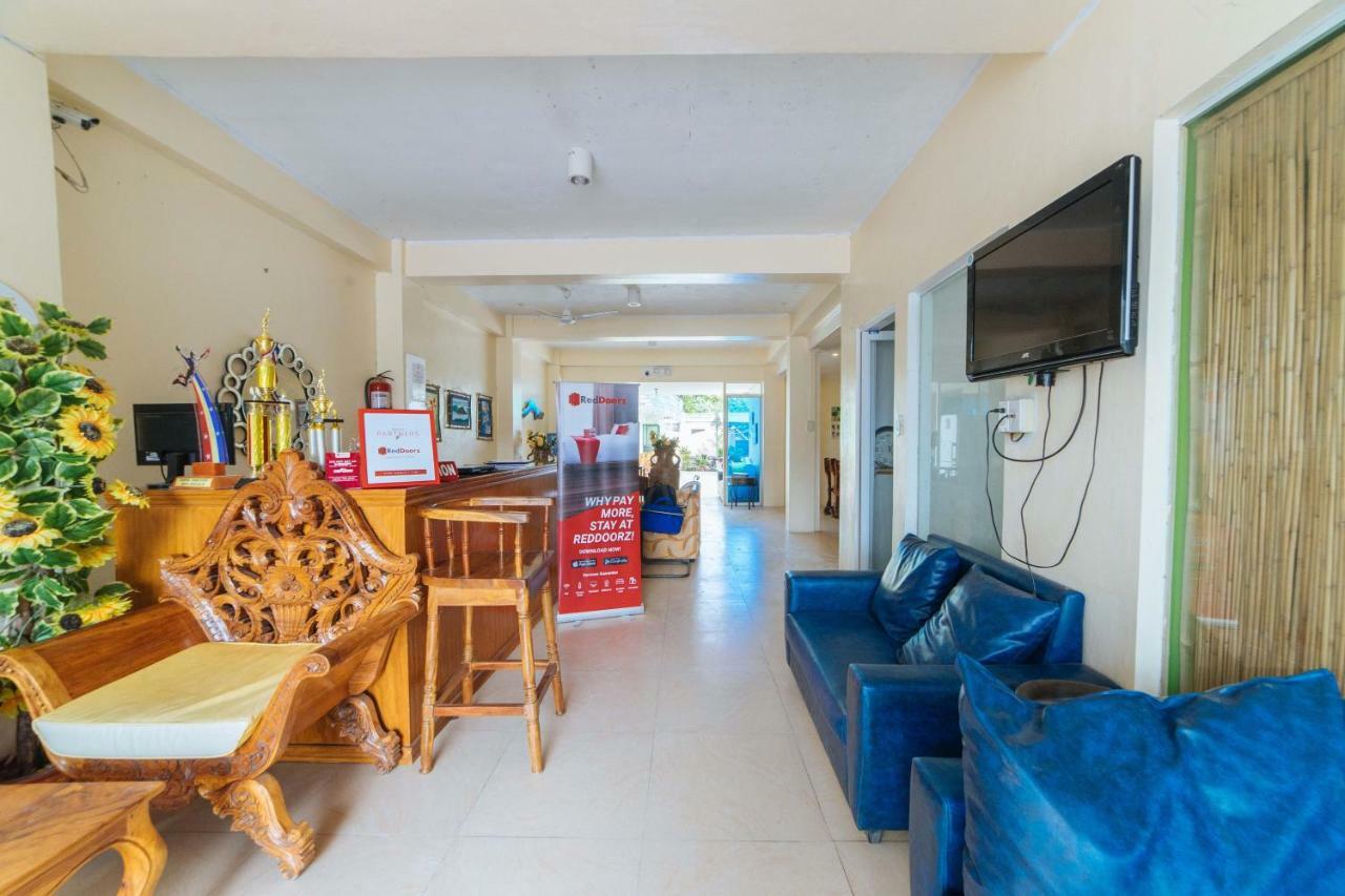 Hotel RedDoorz @ Old Buswang Road Kalibo Exterior foto
