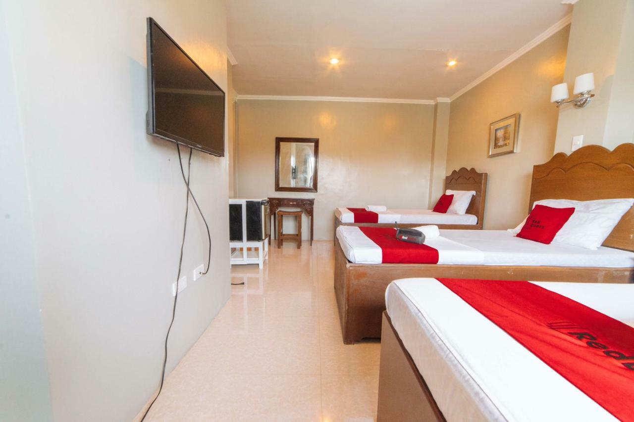 Hotel RedDoorz @ Old Buswang Road Kalibo Exterior foto