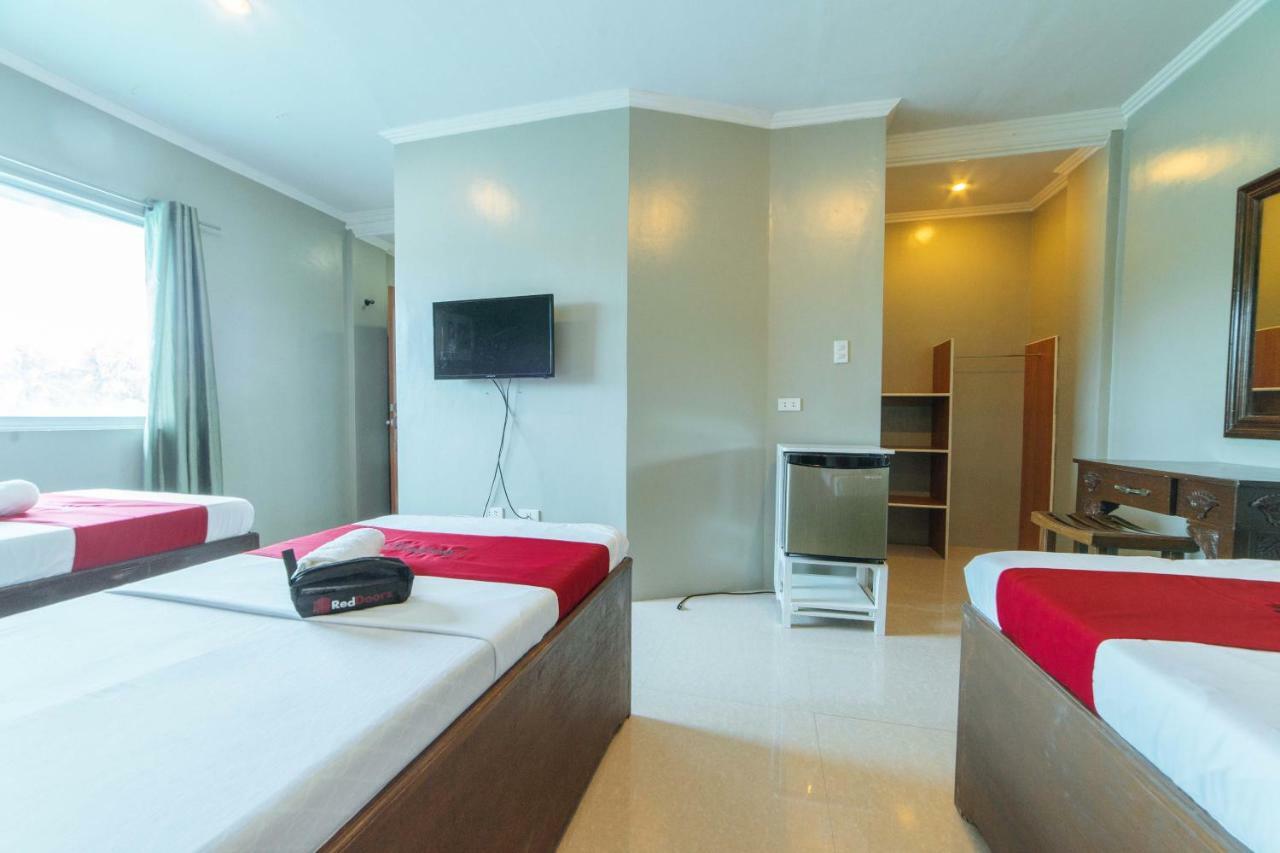 Hotel RedDoorz @ Old Buswang Road Kalibo Exterior foto