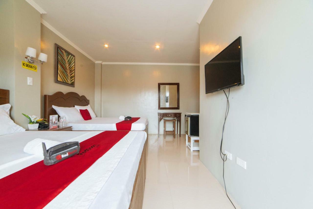 Hotel RedDoorz @ Old Buswang Road Kalibo Exterior foto