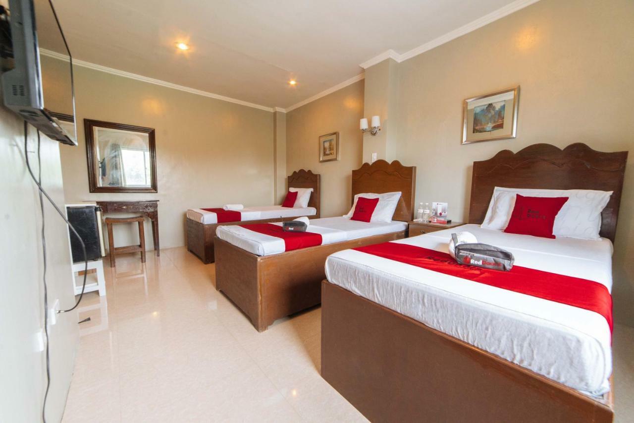 Hotel RedDoorz @ Old Buswang Road Kalibo Exterior foto